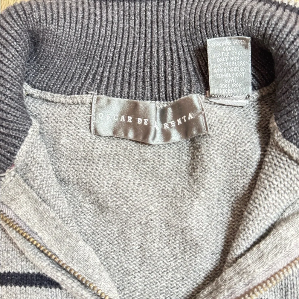 Oscar de la Renta Gray and Black Zip-Up Sweater
